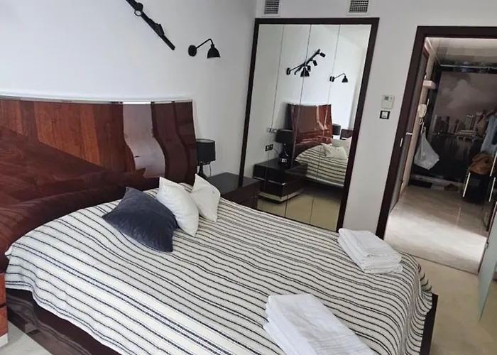 Lägenhet Sea Towers Luxury